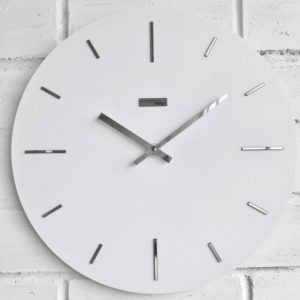 502 BN: OMNIA WHITE CLOCK