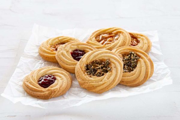 SALTED CARAMEL BISCUITS - Image 2