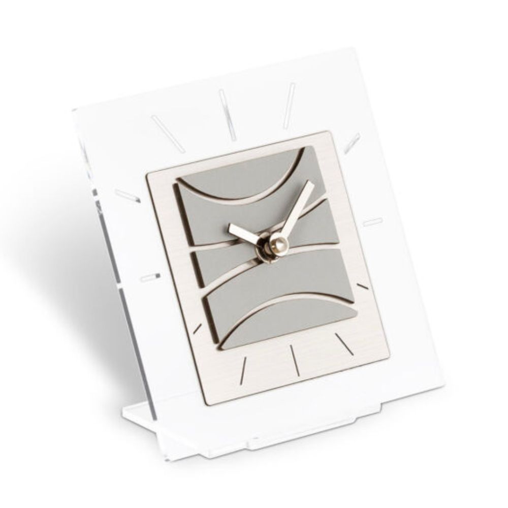 310 ACI: DIXIT METAL CLOCK