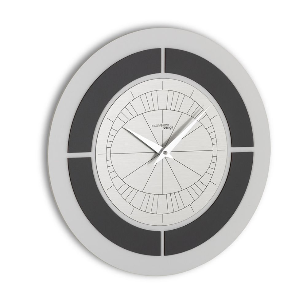 415 GCM: SATURNUS LIGHT GREY METAL CLOCK