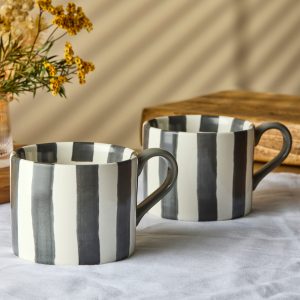 STRIPES MUG GREY