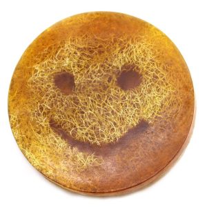 HSS-01: HAPPY SCRUP SOAP - PINACOLADA
